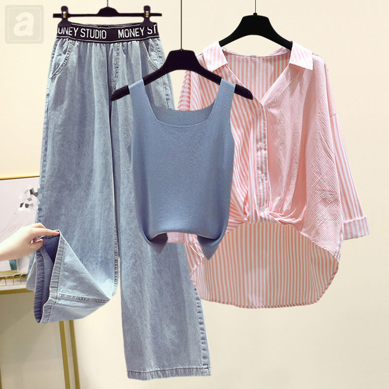 粉色襯衫+藍色吊帶+牛仔褲