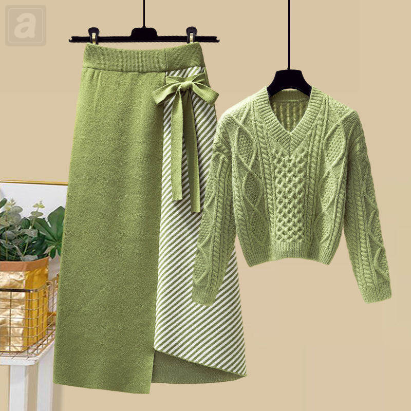 綠色/毛衣+綠色/半身裙