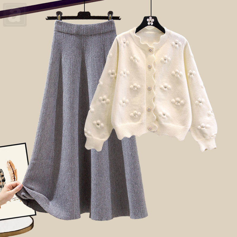 米白色/開衫+灰色/半身裙