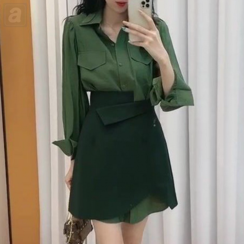 墨綠色襯衫裙+黑色半身裙/兩件套