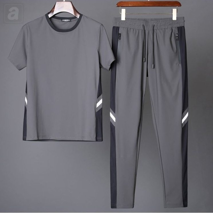 兩件套  灰色T恤 +灰色休閒褲