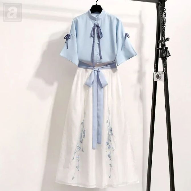 藍色/襯衫+白色/半身裙