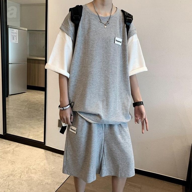 灰色/T恤+灰色/短褲