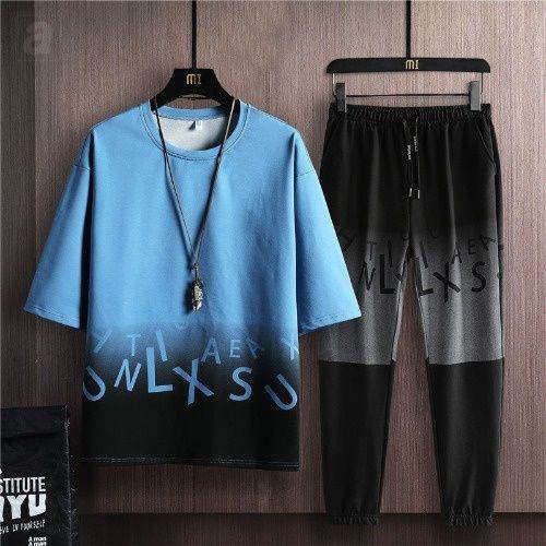 藍色/T恤+黑色/長褲