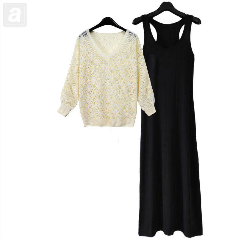 米白色毛衣+黑色長裙/兩件套