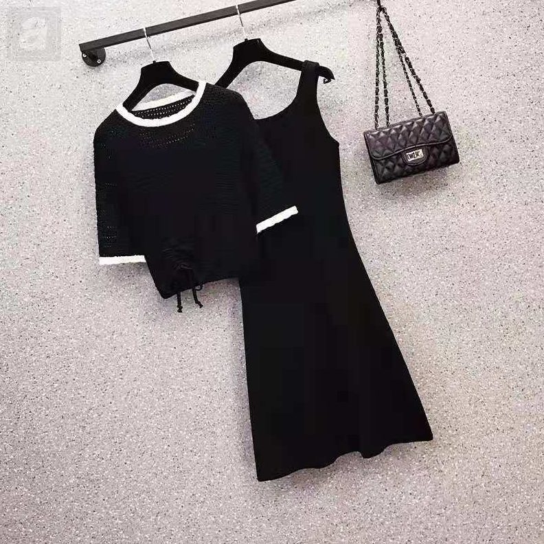 黑色套裝