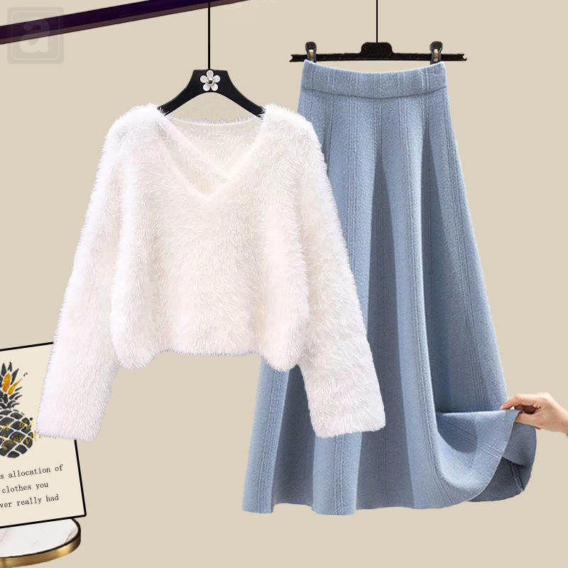 米白色/毛衣+藍色/半身裙