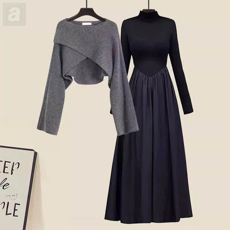 灰色交叉毛衣+黑色洋裝/套裝