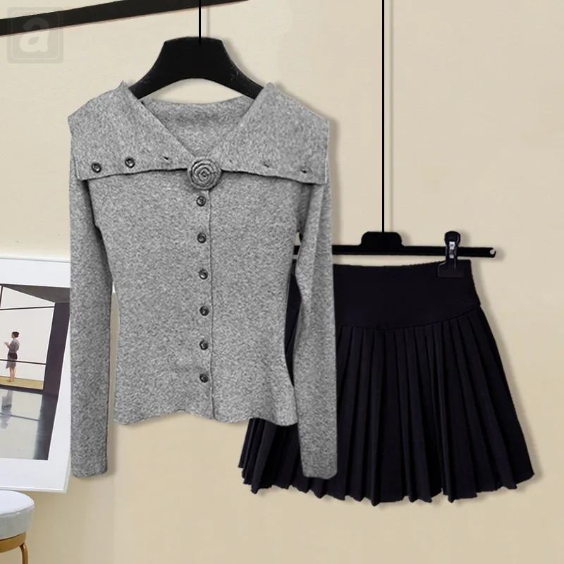 灰色針織+黑色裙類/套裝