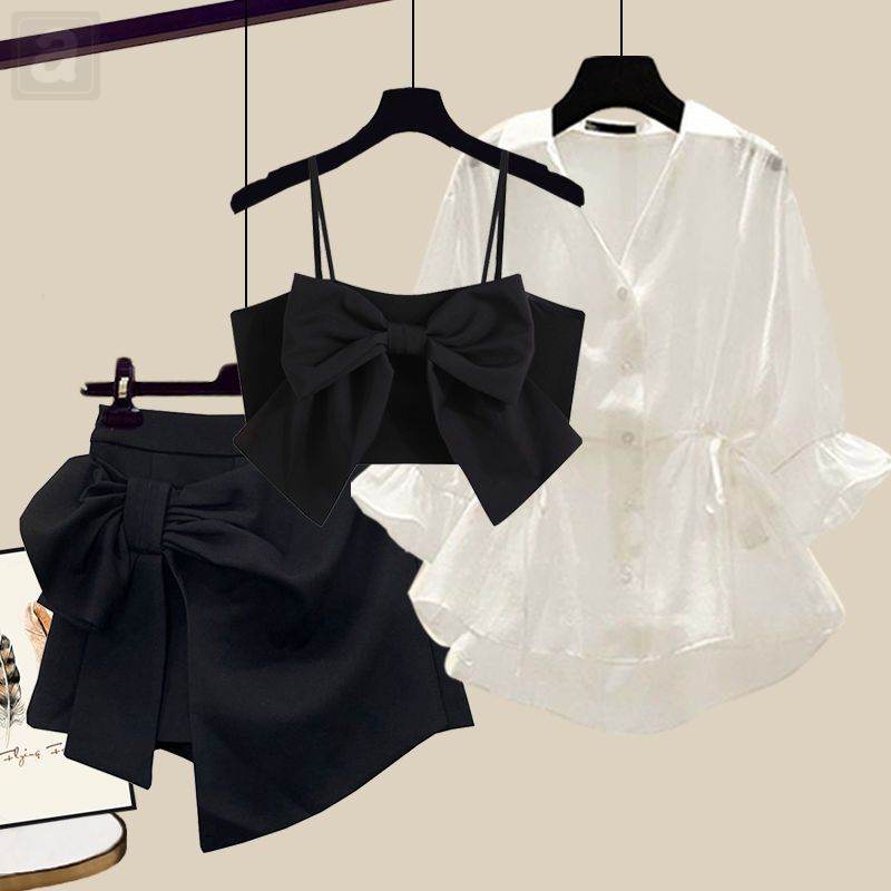白色/襯衫+黑色/吊帶+黑色/短裙