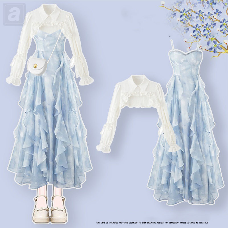 白色襯衫+藍色半身裙