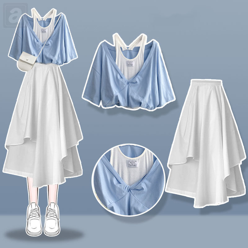 藍色上衣+白色半身裙